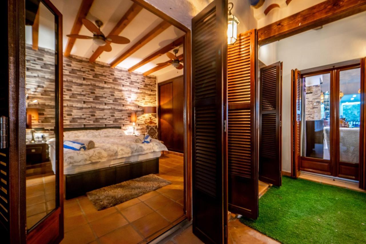 Luxury Villa On El Valle Golf Resort, Sauna, Hot Tub, Heated Pool. Баньос-и-Мендиго Экстерьер фото